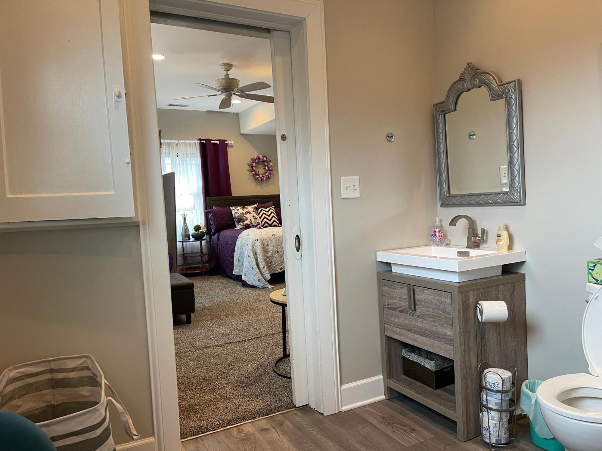 Vip Suites For Business Women, Nurses, College Moms Traveling To Indianapolis Buitenkant foto