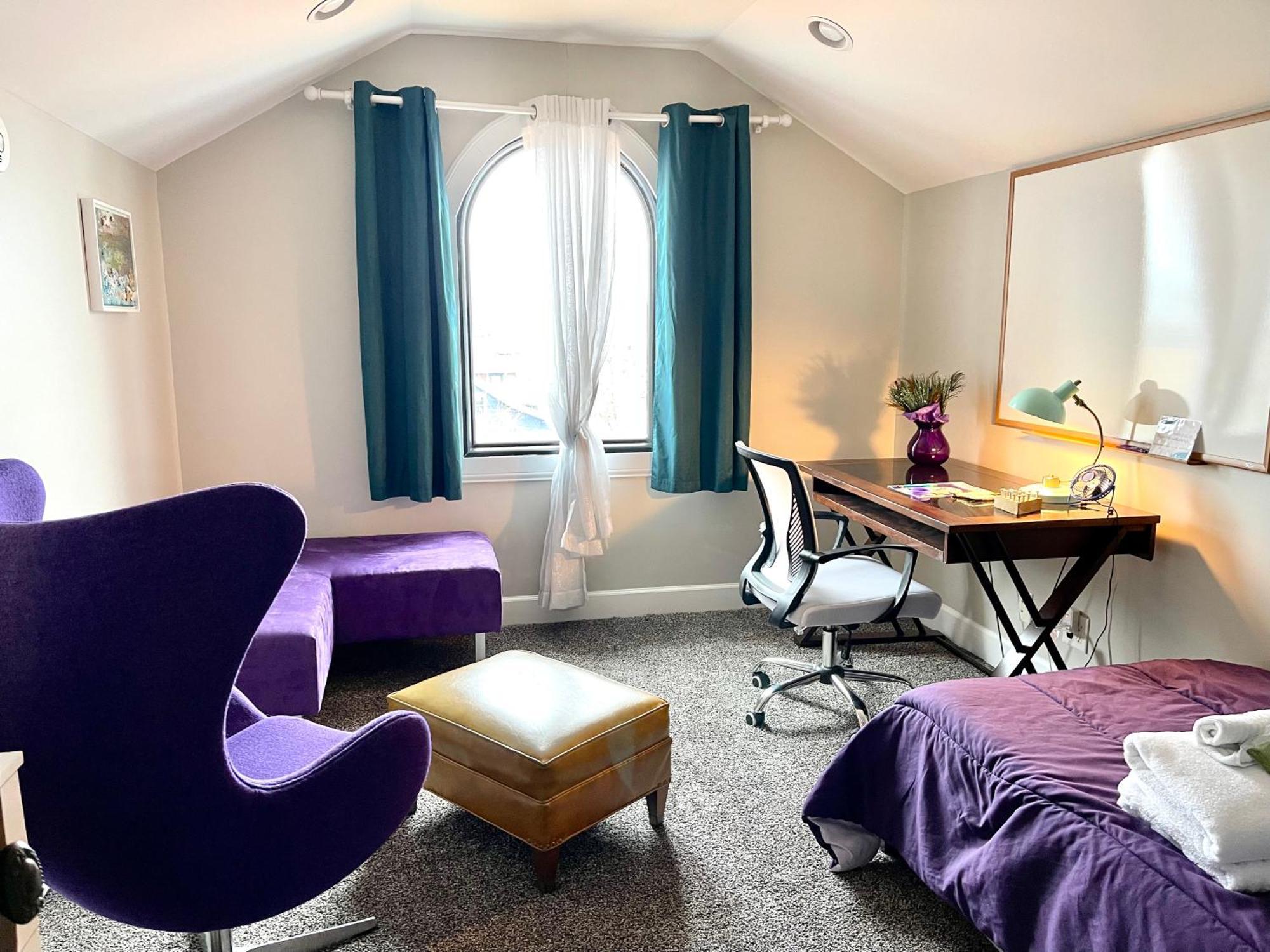 Vip Suites For Business Women, Nurses, College Moms Traveling To Indianapolis Buitenkant foto