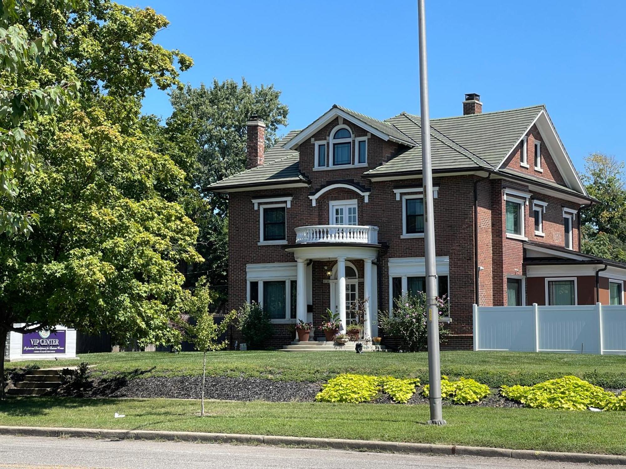 Vip Suites For Business Women, Nurses, College Moms Traveling To Indianapolis Buitenkant foto